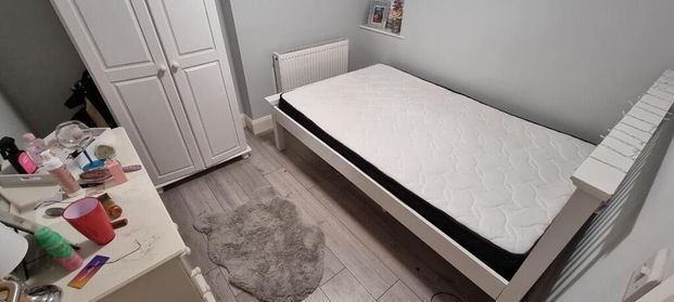 Apt 1, 23 Fitzroy Avenue, Belfast, BT7 1HS - Photo 1