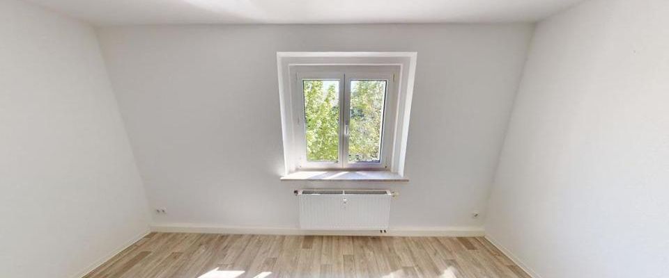 3-Raum-Wohnung in ruhiger Seitenstraße gelegen - Photo 1