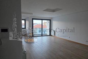 Apartamento T3 em Porto