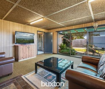 Spacious 3-Bedroom Home with Workshop & Rumpus in Prime Newcomb Loc... - Photo 6
