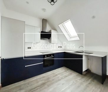 York Road, Camberley, GU15 - Photo 3