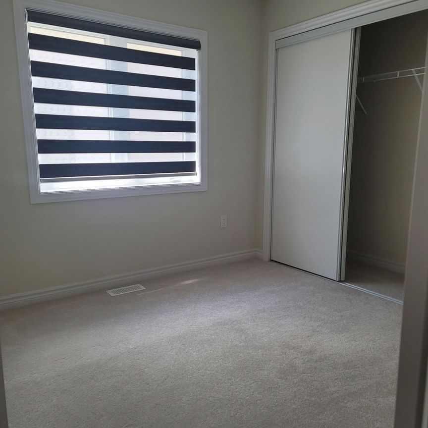 For Lease - 20 Mclaren Avenue, Brantford, Ontario - Photo 1