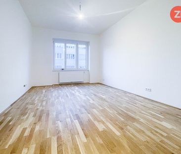 Renovierte 3- Zimmer Wohnung mit Balkon an der Landstraße - Photo 2