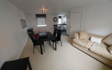 Minotaur Way, Pentrechwyth, SWANSEA - Photo 2