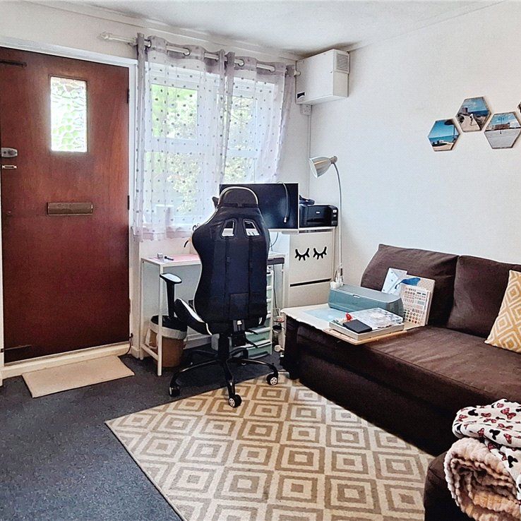 Clementine Close, Ealing, London, W13 9UB - Photo 1