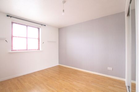 Fleming Avenue, Clydebank, West Dunbartonshire - Photo 2