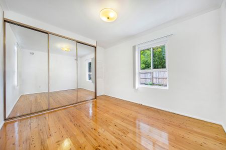 Beautiful Family Home &ast;&ast; Available Now &ast;&ast; - Photo 3