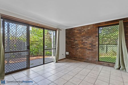 Here it is- the one you've been waiting for in Centenary Heights! - Photo 2