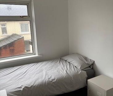 96 York Park, Belfast, BT15 3QX - Photo 5