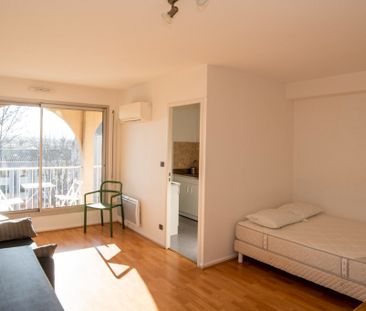 Location Appartement 1 pièce 29m² - Photo 2