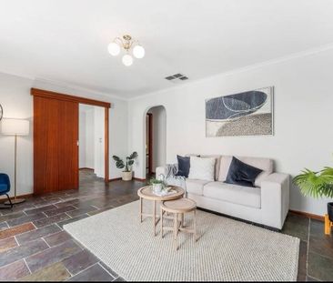 Oakden - Photo 1