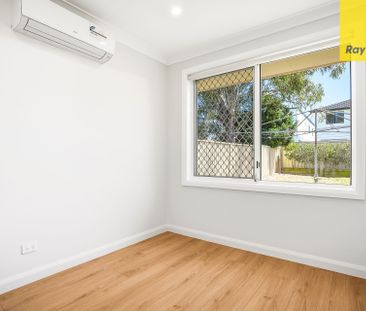 Comfortable Family House in a Convenient Location - Photo 4