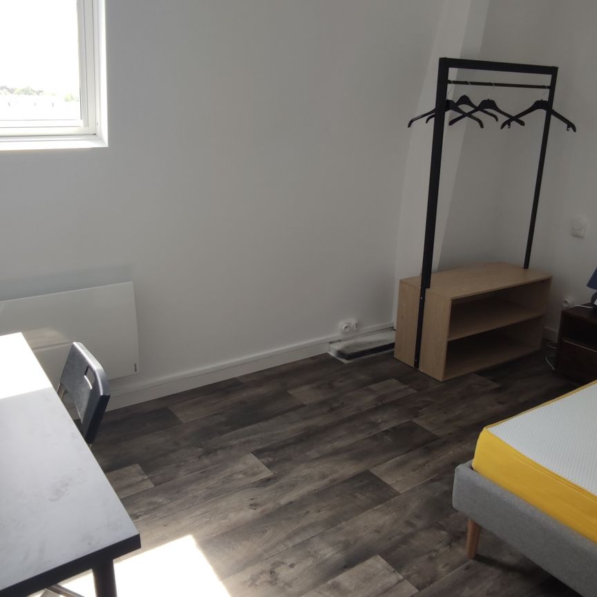 OPPORTUNITE ETUDIANT ! Studio meublé secteur EDHEC à ROUBAIX - Photo 1