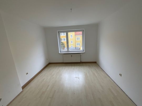 4 Zimmer Wohnung in ruhiger Lage und doch Zentral - Photo 1