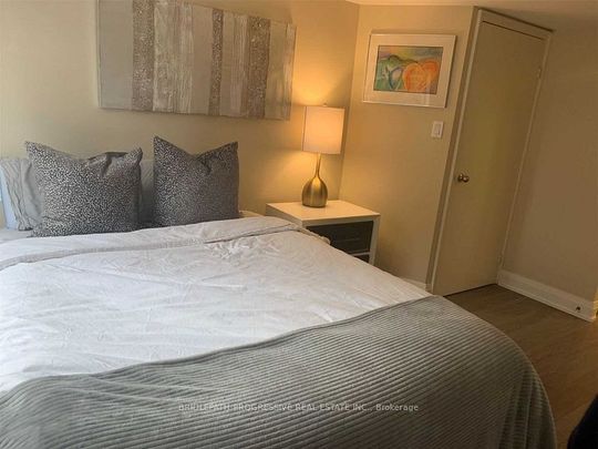 For Lease - 1001 Bay Street Unit# 706, Toronto, Ontario - Photo 1