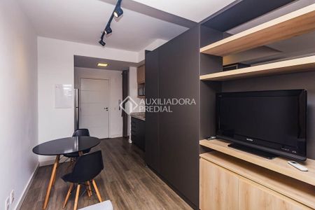 Apartamento Garden com 1 quarto e 65m² para alugar em Floresta, Porto Alegre. - Photo 3