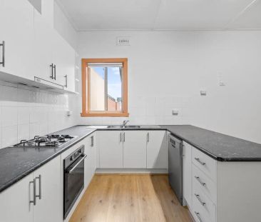 2/214 Como Parade West, Parkdale VIC 3195 - Photo 1