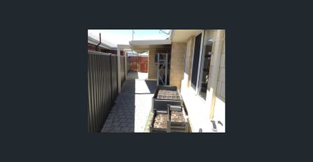 3x2 Home In Great Location - Photo 2