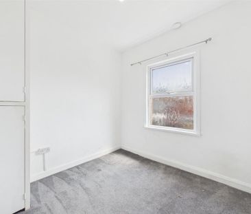 2 bedroom house to rent - Photo 1