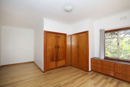 51 Olympiad Crescent, Box Hill North - Photo 3