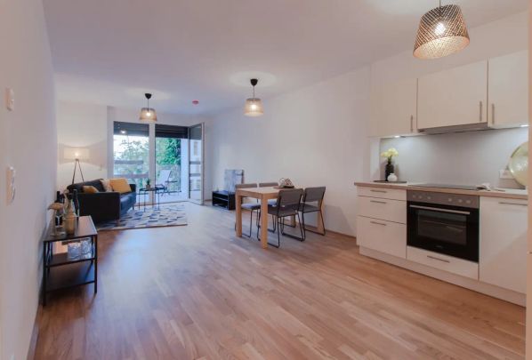 D2 Stadtoase- Modern, grün und topausgestattet - Photo 1