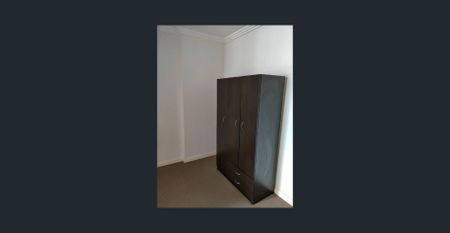 One Bedroom +Secure Parking - Photo 3