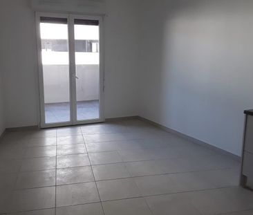 T2 AVEC BALCON ET PARKING EN SOUS SOL - Photo 4