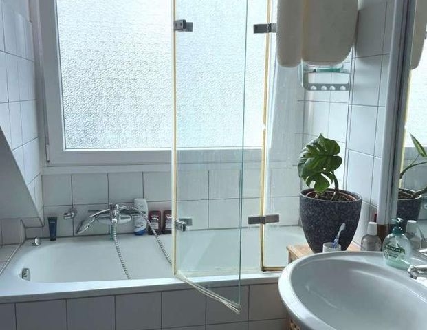 Dachgeschoss Maisonette Wohnung in Köln Worringen - Photo 1