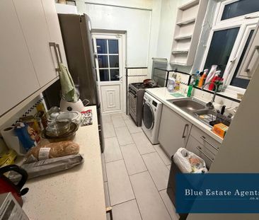 1 bedroom in a house share to rent - Photo 6