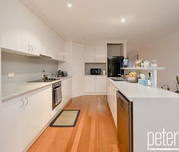 2 / 29 Henry Grove, Legana TAS 7277 - Photo 6