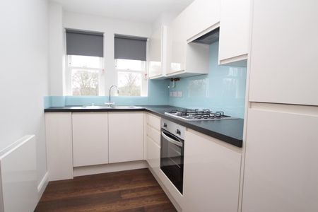 2 bedroom apartment to rent - Photo 4