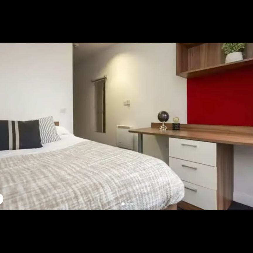 Room in a Shared Flat, Alma St, CV1 - Photo 2