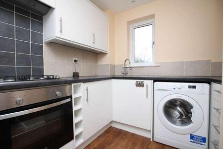 Courtlands Close, North Watford, WD24 - Photo 4