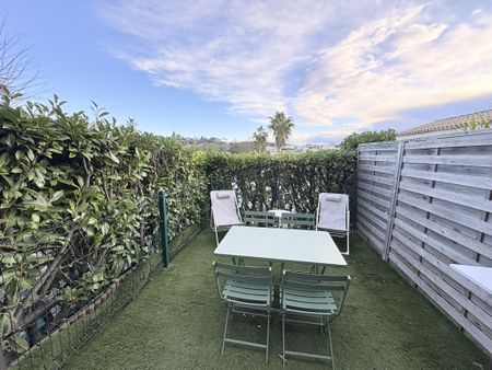 Location Appartement 2 pièces 17m² VENCE 06140 - Photo 5