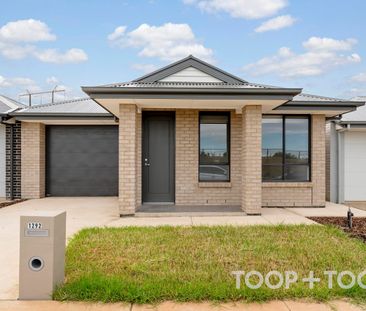 Designed to Impress at Every Turn - Photo 6