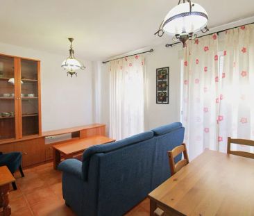 Alquiler de piso en Jardines de Alhaurín-Huerta Alta-Fuensanguínea - Photo 3