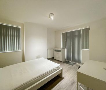 4 bedroom house to rent - Photo 4