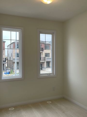 For Lease - 27 St Lawrence Road, Haldimand, Ontario - Photo 4