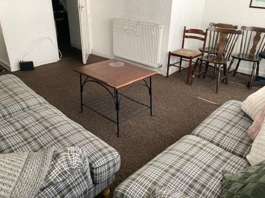 5 bedroom apartment to rent - Photo 1