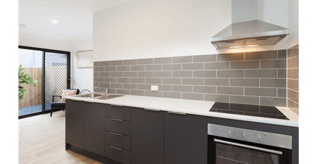 Fully-furnished Single Living Studio Unit Available! All Bills Included! - Photo 2