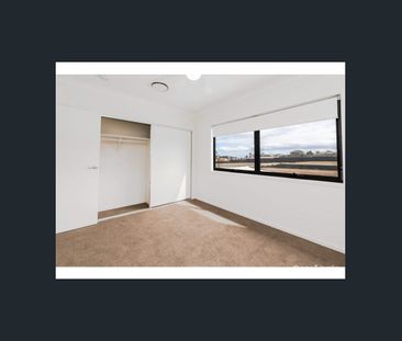 Exceptional Family Home Available for Rent!! For Inspection, Reques... - Photo 3