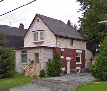 103 Oxford St W. - Photo 2