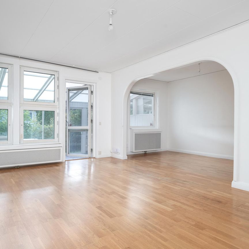 Århusgatan, Kista - Foto 1