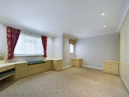 Down Hatherley Lane, GL2 - Photo 5