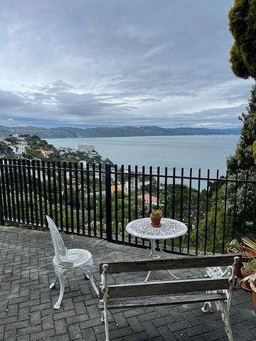 Stunning Harbour View 1BR Flat! - Photo 5