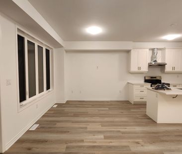 For Lease - 1766 Mineral Spgs Way, Pickering, Ontario - Photo 6