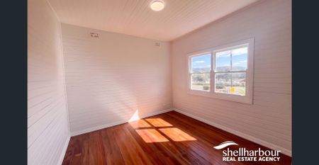 Renovated Cottage with Large Backyard - Photo 4