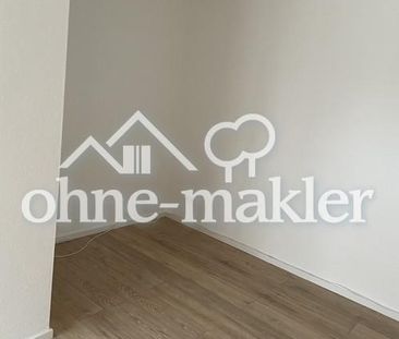 Schöne 1,5-Zimmer-Wohnung mit Balkon in zentraler Lage - Foto 1