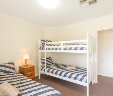 78 Ronsard Drive, San Remo, WA - Photo 4