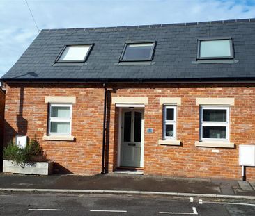 1 bedroom detached house to rent - Photo 5